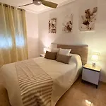 El Molino 9: Bonito En La Ciudad Appartement