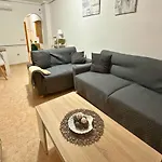 El Molino 9: Bonito En La Ciudad Torrevieja