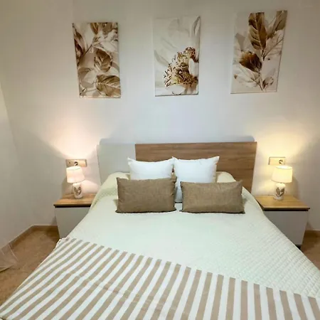 El Molino 9 Bonito En La Ciudad Daire Torrevieja